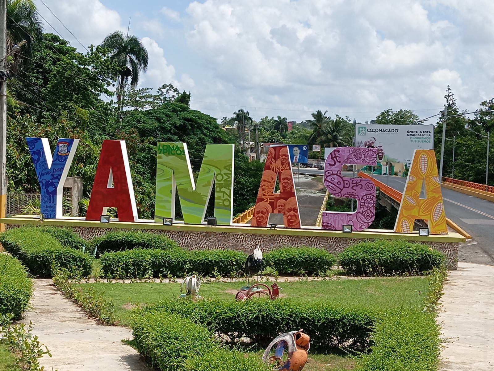 Llevamos Alegría y Esperanza a los Niños de la Comunidad El Recodo en Yamasá